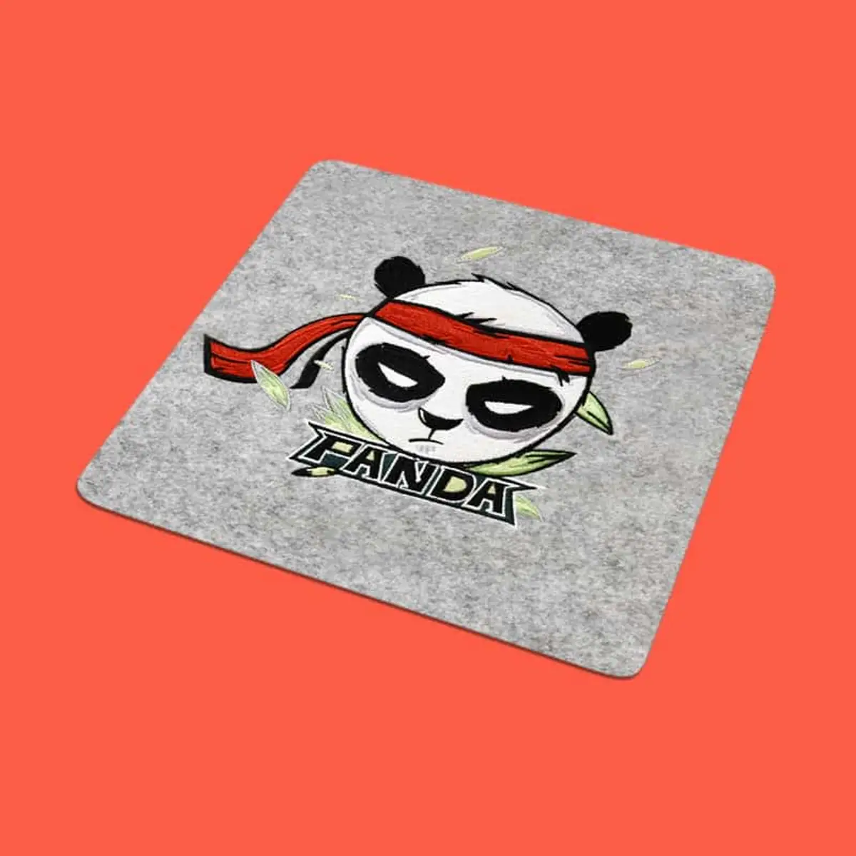 Pandakopf mit Stirnband Frontansicht Stick – Bild 2