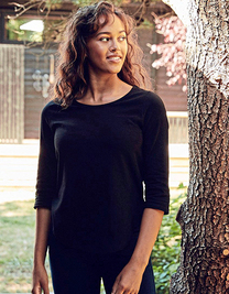 Ladies´ Three Quarter Sleeve T-Shirt