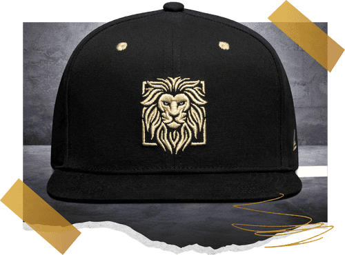 Individuell bestickte Caps von Lion Werbe GmbH, perfekt für Vereine, Firmen oder als Werbegeschenk.